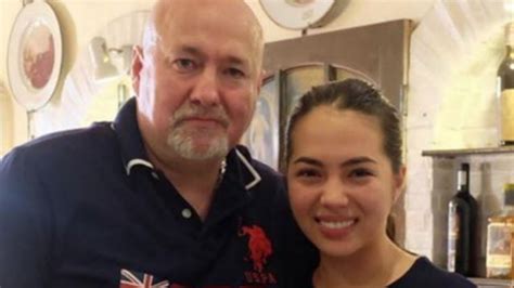 martin schnittka|Julia Montes reunites with her dad .